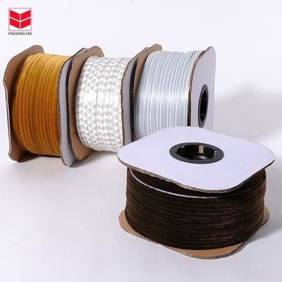 Moderno design PP materiale di sigillamento di striscia porta spazzatura per la funzione a prova di insetti
