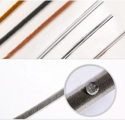 Striscia impermeabile in lana di silicone per porte e finestre