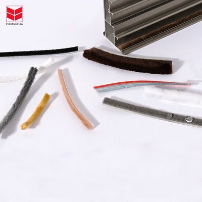 Striscia impermeabile in lana di silicone per porte e finestre