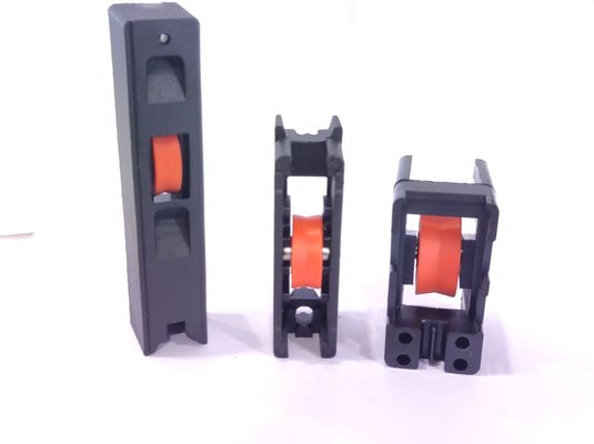 Rulli di nailon personalizzati per porte scorrevoli e finestre in NERO/GRIAU/MARONE/BANCO/ALTRE COLORI