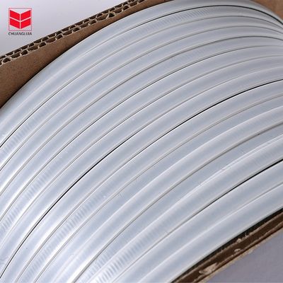 Striscia climatica autoadesiva per porte e finestre in alluminio di design moderno