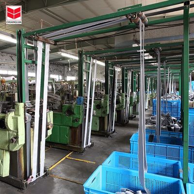 Profili di alluminio porta d'ingresso Pilotazione per il tempo con pinna di PVC 100% materiale PP in NERO/GRAU/MARONE/BANCO/ALTRE COLORI