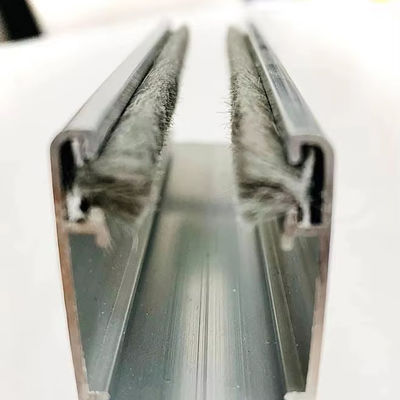 Moderno design Windproof Pile di lana sigilli per porte e finestre Strisce di sigillamento meteo Altezza di pila 3-25mm